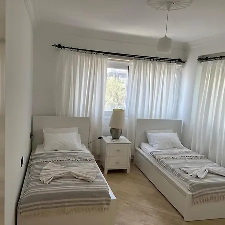Cetinkaya 3 Apartment